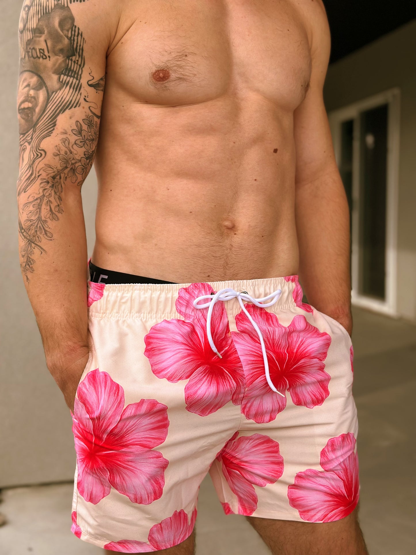 Hibisc-Kiss - Men’s trunks
